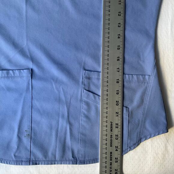 Sketchers Women’s Short Sleeve V-neck  Nurse Blouse Size S, Light Blue - Picture 3 of 8